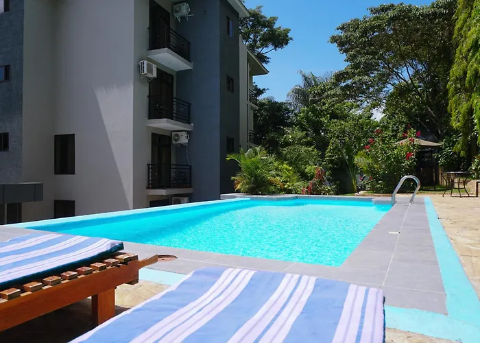  Greenside